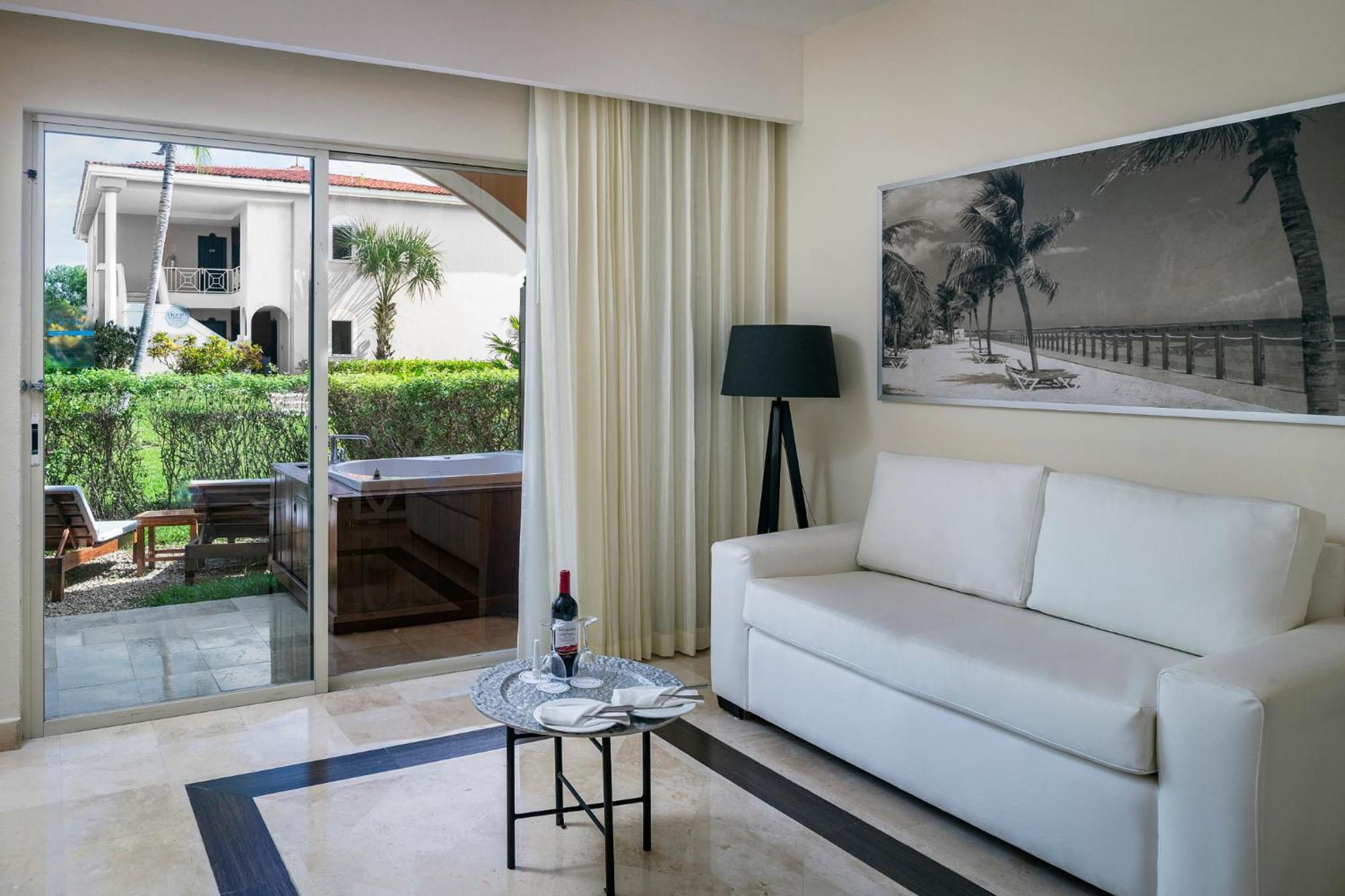 Ocean Maya Royale Adults Only Lafitte Room photo